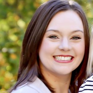 Meet your Posher, Courtney